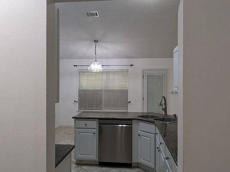 3892 Mesa Rd — Photo 22