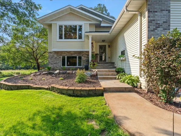 6671 Afton Rd, Baxter, MN 56425