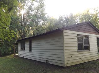 2625 New Rd, Ransomville, NY 14131