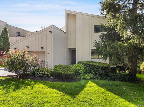 16 Talcott Rd