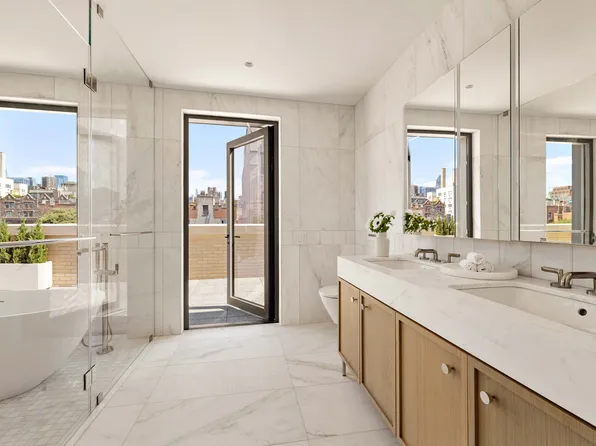 181 Macdougal Street image 14 of 24