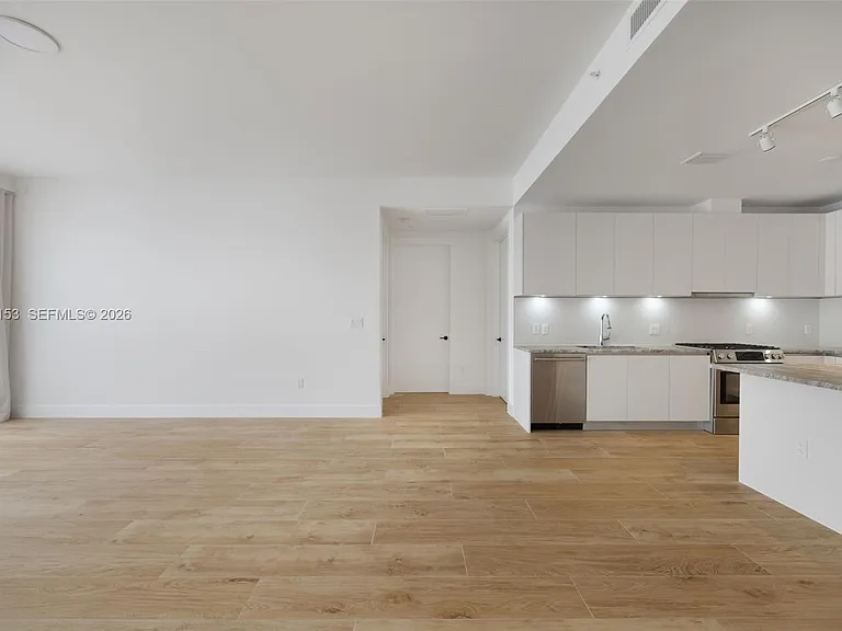 3034 Oak Ave #208 — Photo 62