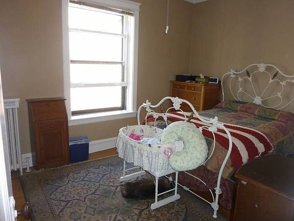 Master bed room