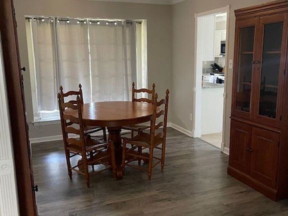 2nd image of 308 Dove Valley Rd