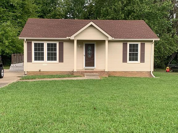 5th image of 1576 Mary Beth Ln