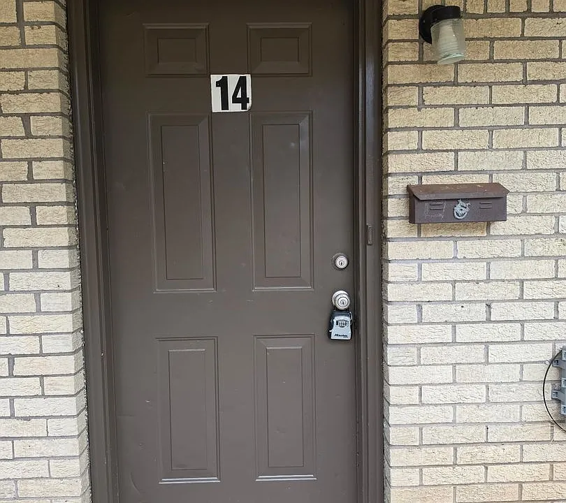 3rd Street Apartments