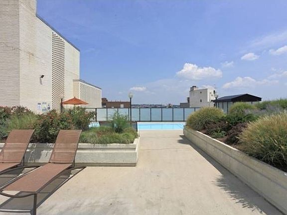 Roof Top Pool
