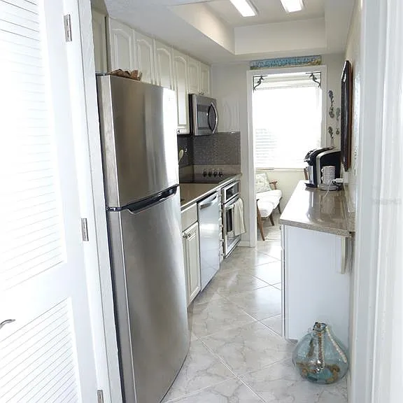2 Causeway Blvd #206 — Photo 11
