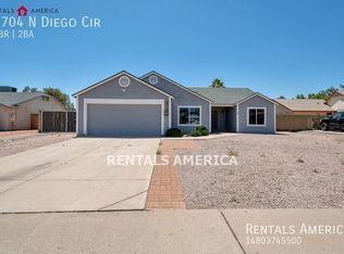 1704 N Diego Cir, Mesa, AZ 85205