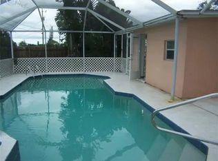 307 W Oregon Rd, Lehigh Acres, FL 33936
