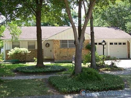 1st image of 2504 Peach Ln