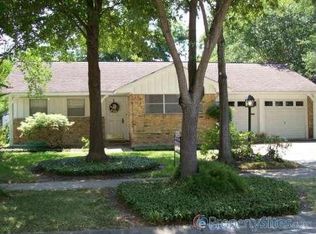 2504 Peach Ln, Pasadena, TX 77502