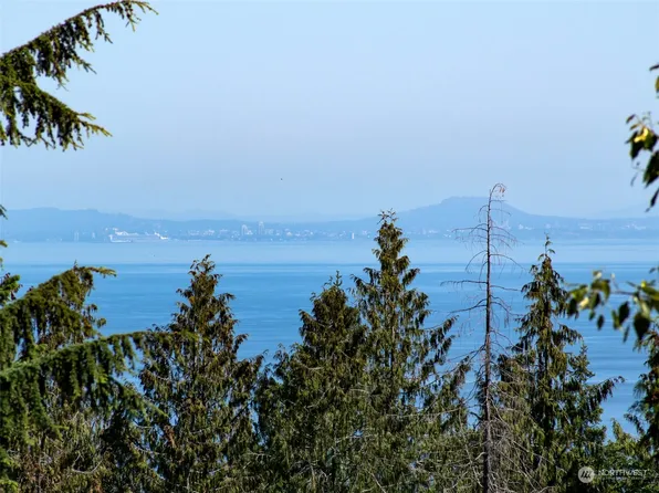 405 Harbor View Drive, Port Angeles, WA 98363