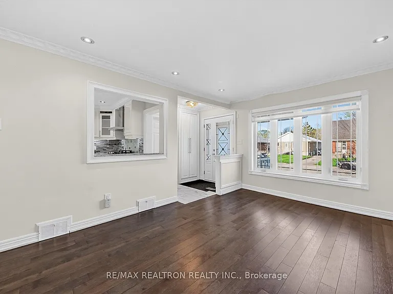 80 Waringstown Dr — Photo 6