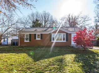 2310 Cabot Dr, Lexington, KY 40505