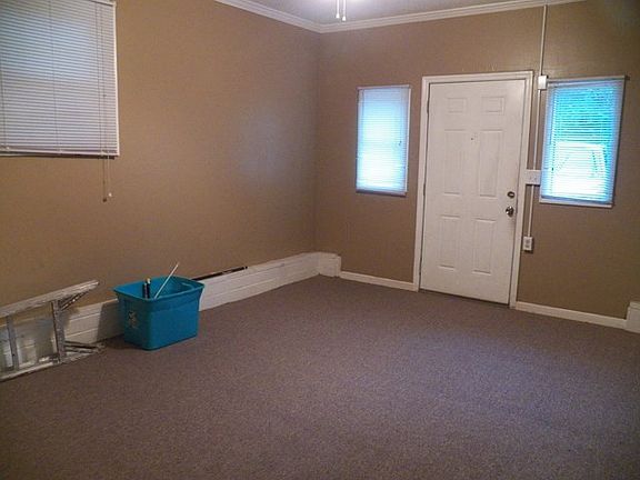 2nd image of 2916 Mississippi Ave