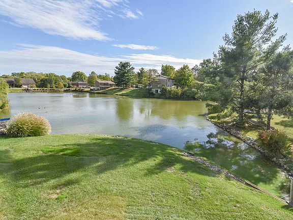 5th image of 935 Palomino Dr
