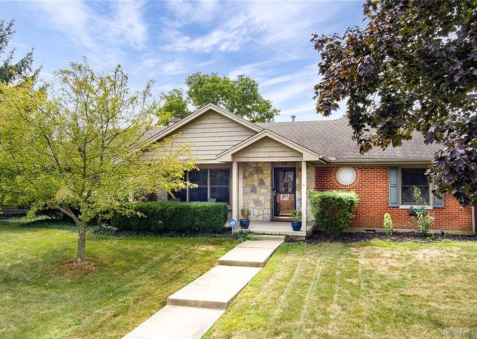 1st image of 784 Lennox Ct