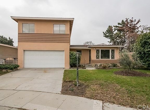 3rd image of 3950 Thornburgh Pl