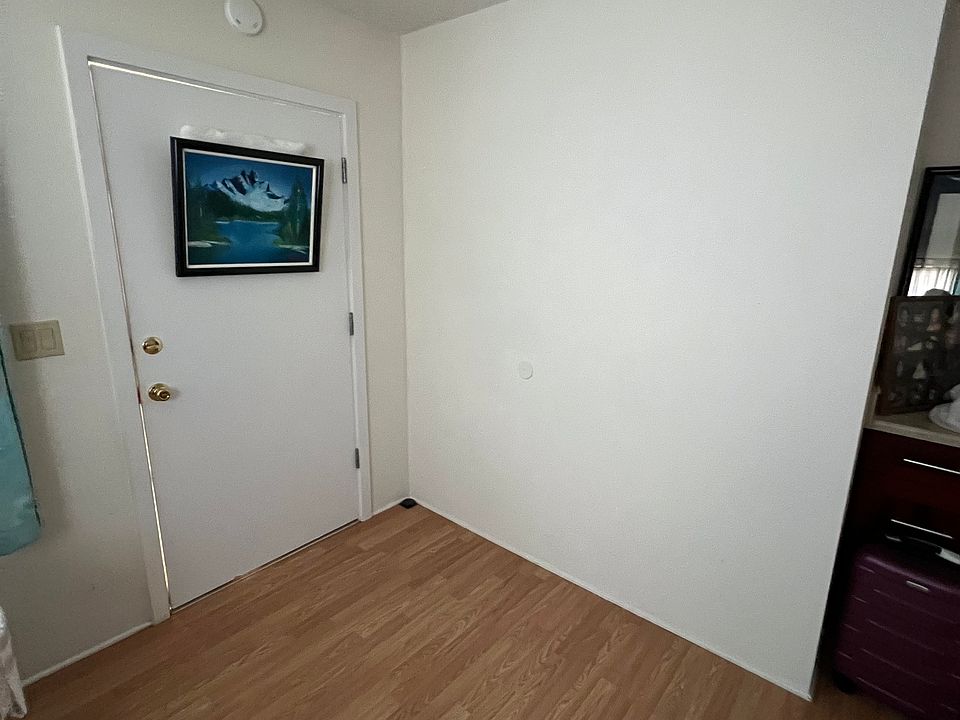 2nd image of 94-777 Kaaholo St