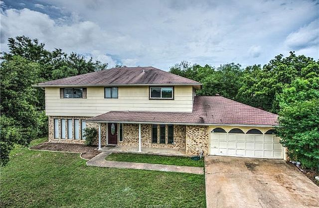 1st image of 2602 Hollow Oak Cir