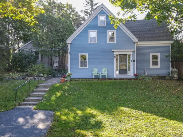 6 Summer Street, Rockport, ME 04856