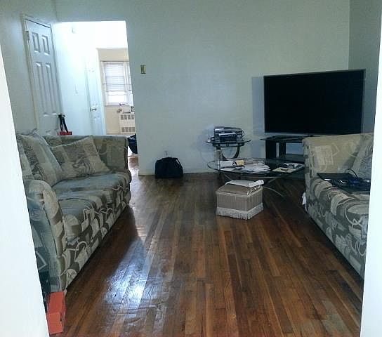 2nd image of 745 E 81st St #1