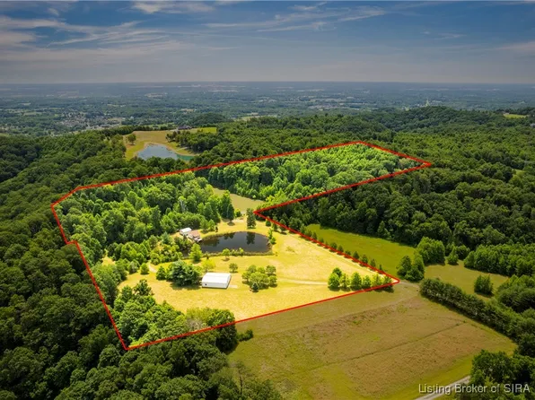 1715 Ballou Road, Floyds Knobs, IN 47119