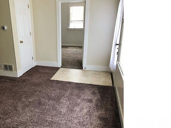 4th image of 165 N Ivan Ave