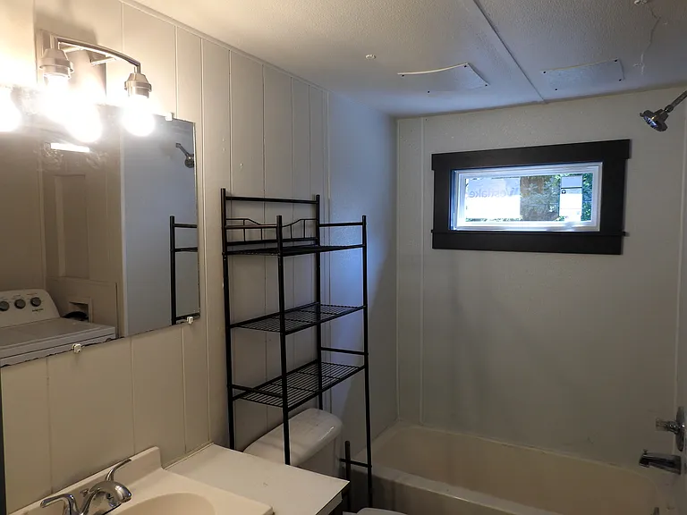 1238 Double South Rd — Photo 15