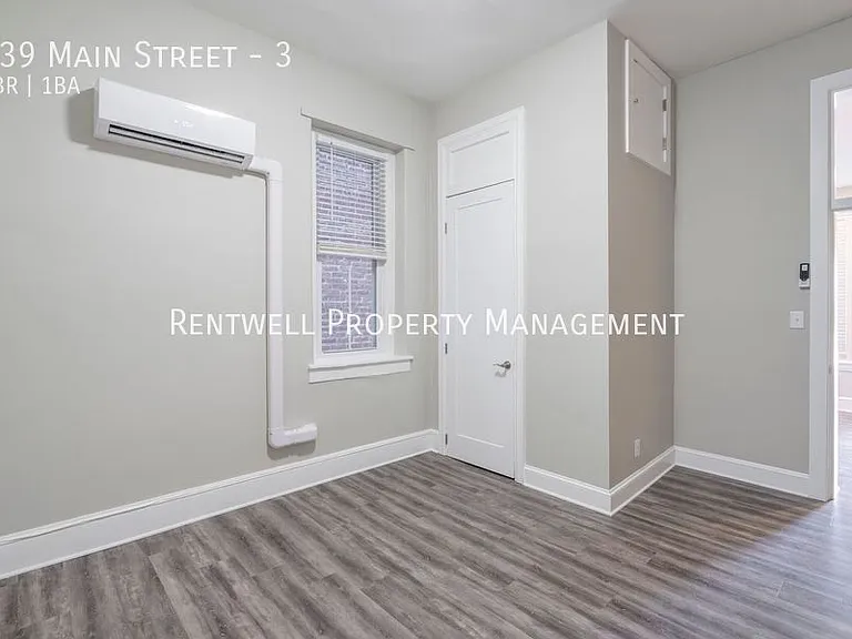 339 Main St #3 — Photo 14