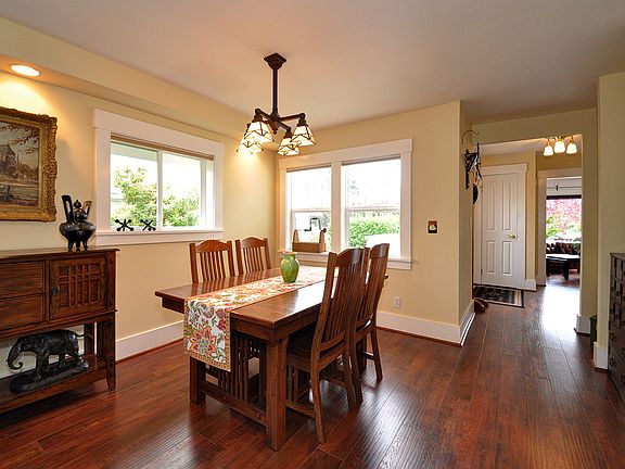 Dining room, great room