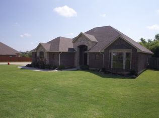 2150 Brook Dr, Choctaw, OK 73020