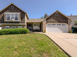 1672 S Espana Way, Aurora, CO 80017