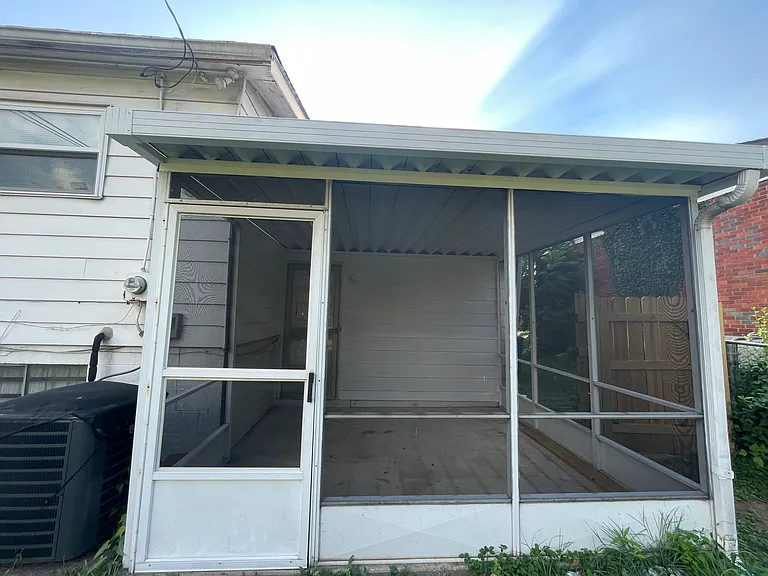 1690 Newfield Rd — Photo 39