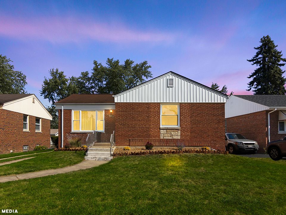 1st image of 9936 Drury Ln