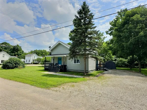 530 State St, Vicksburg, MI 49097