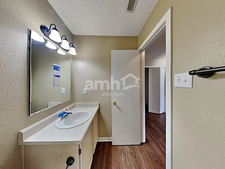 19354 Tradewinds Dr — Photo 17