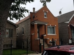 3251 S Carpenter St, Chicago, IL 60608