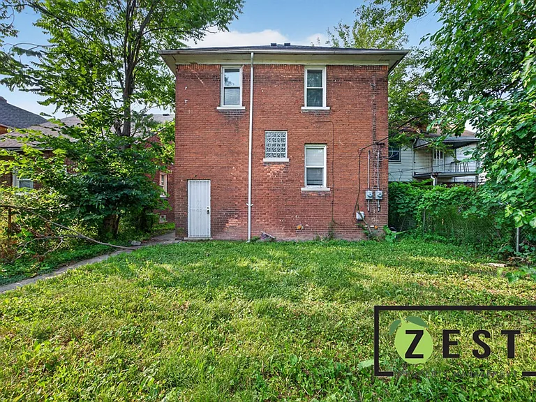 3329 Waverly St — Photo 16