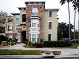 9918 Courtney Palms Blvd APT 102, Tampa, FL 33619