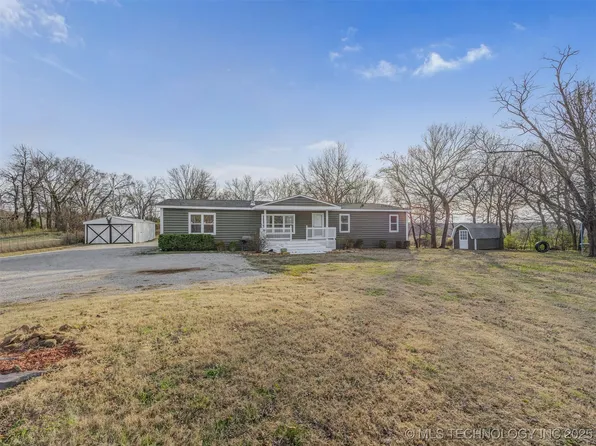 14716 E 400th Rd, Claremore, OK 74017