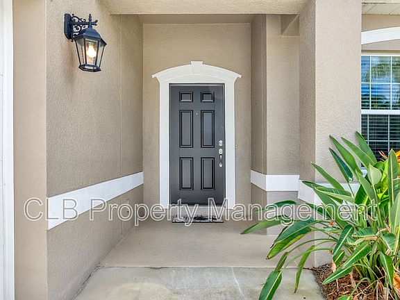 3rd image of 3448 Poneta Ave