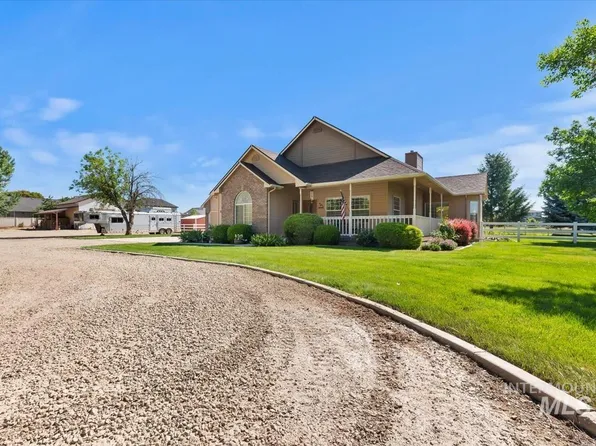 1934 N Rapid Creek Ln, Kuna, ID 83634