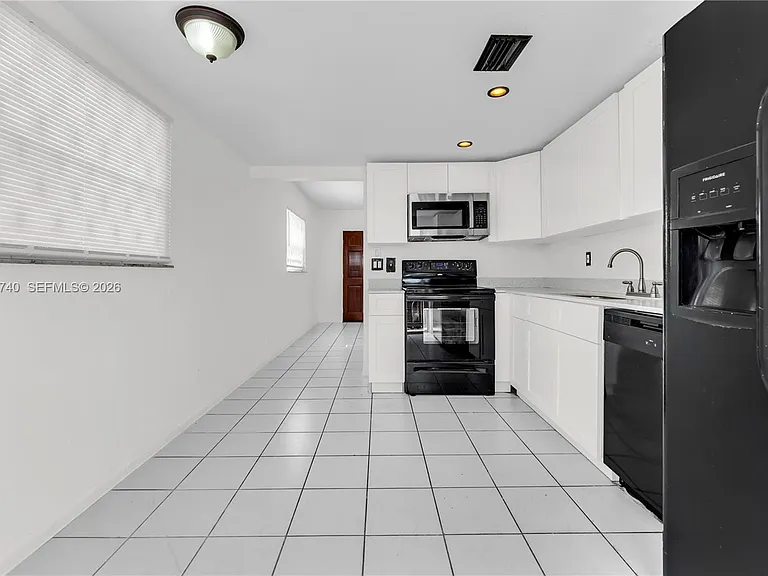 321 SW 1st Ct #K-4 — Photo 12