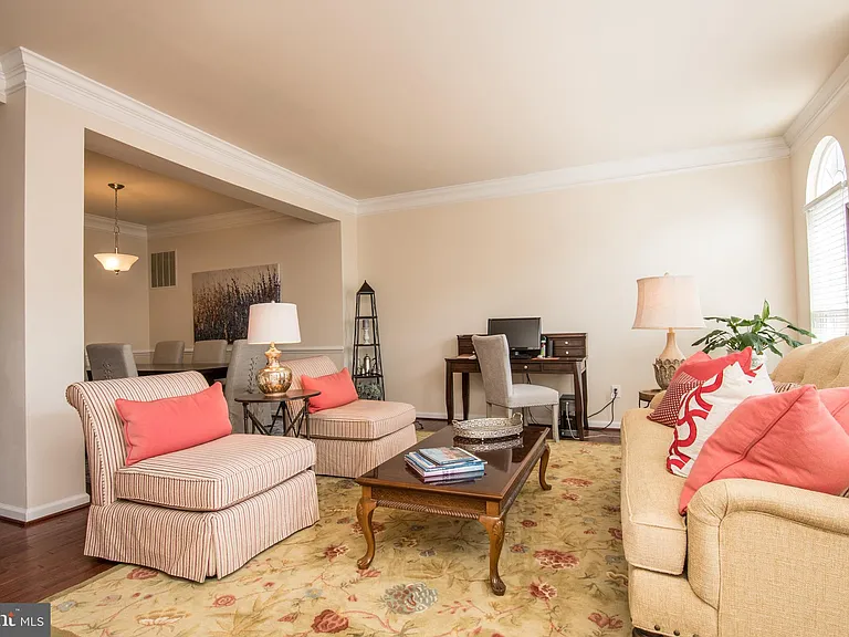 203 Misty Pond Ter — Photo 3