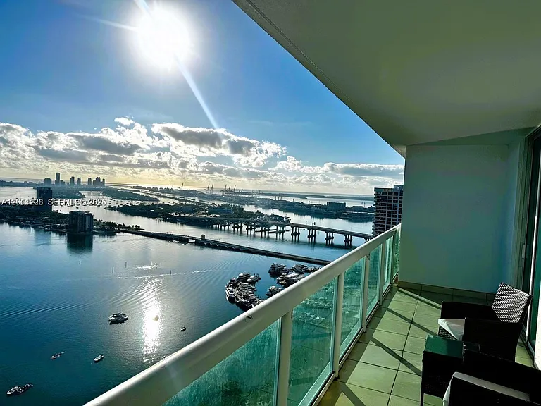 1800 N Bayshore Dr #3807 — Photo 4