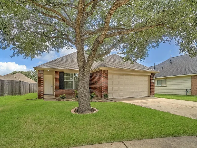 19206 Terra Forest Ct — Photo 33