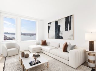 555 38th St APT 4607, New York, NY 10018