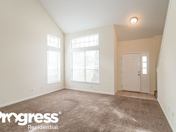 3rd image of 3084 Hickory Glen Dr